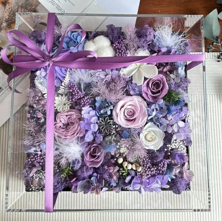 The Eternal Oasis: Your Guide to Gifting Preserved Flowers in Saudi Arabia
